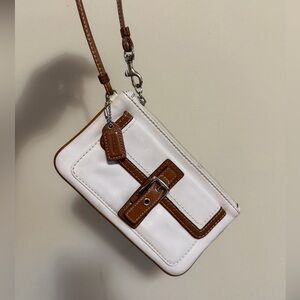 vintage Coach Soho Hampton leather wristlet in ivory/cream